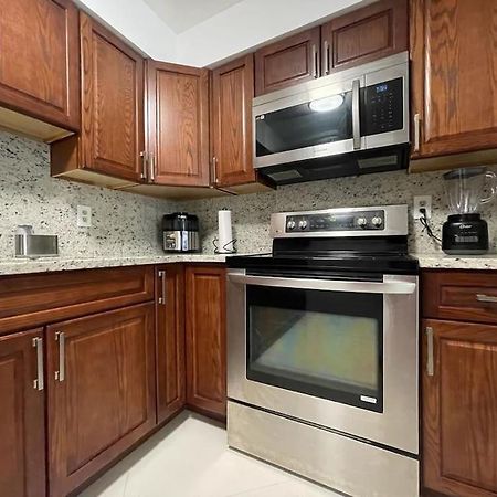 Stylish 3/2 Getaway! Near Theme Parks! Villa Lakeland Exterior photo
