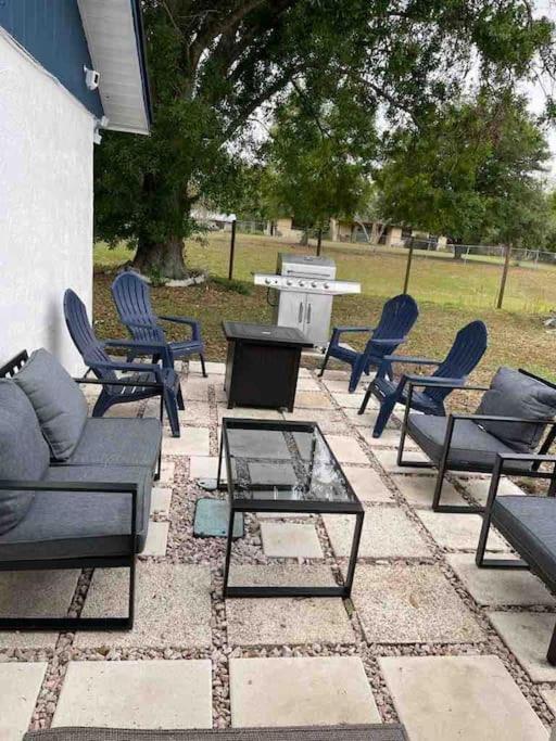 Stylish 3/2 Getaway! Near Theme Parks! Villa Lakeland Exterior photo